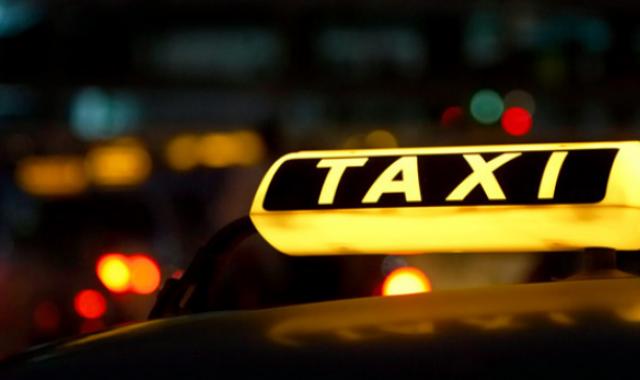Водителям с судимостью запретят работать в такси//Фото с сайта anapamix.ru