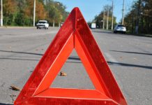 Депутат гордумы наехал на избирателей