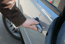 В Ростове во время самоизоляции вырос спрос на покупку гаражей и машиномест