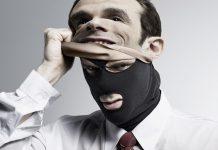 Около 300 тысяч рублей мошенники украли у ростовчанина