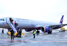 В Платове вынужденно приземлился самолет, летевший в Сочи