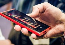 «Ростелеком» расширяет доступность VoLTE в российских регионах смартфон // фото: с сайта kommersant.ru