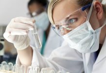 Водоемы Ростовской области проверили на инфекции проба воды // фото с сайта static.headline.kz