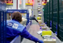 В Ростовской области можно бесплатно вернуть интернет-покупки на почте