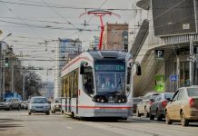 В Ростов вернули два модернизированных трамвая