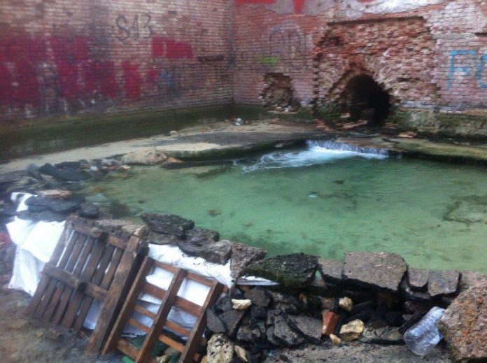 купальня на Парамонах