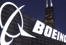 Boeing создает комиссию после крушения самолета в Ростове