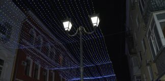 В Ростове в переулке Сборном установили новые фонари