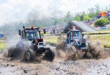 В Ростовской области определили лучших тракторных гонщиков страны