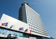 «Группа Агроком» планирует стать собственником ростовского отеля «Дон-Плаза»