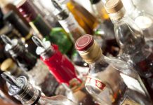 Алкоголь в Ростове запретят 28 июня на выпускные алкоголь //Фото с сайта: ural.aif.ru