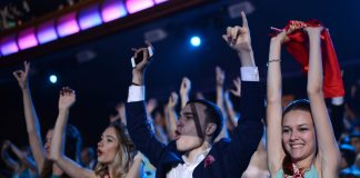 Гостей ЧМ-2018 пригласят на выпускной бал в Ростове