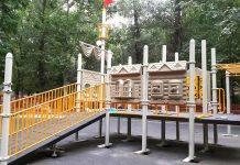 В Ростове в два раза увеличили финансирование на ремонт детских площадок Инклюзивная детская площадка //Фото предоставлено фондом "Я без мамы"