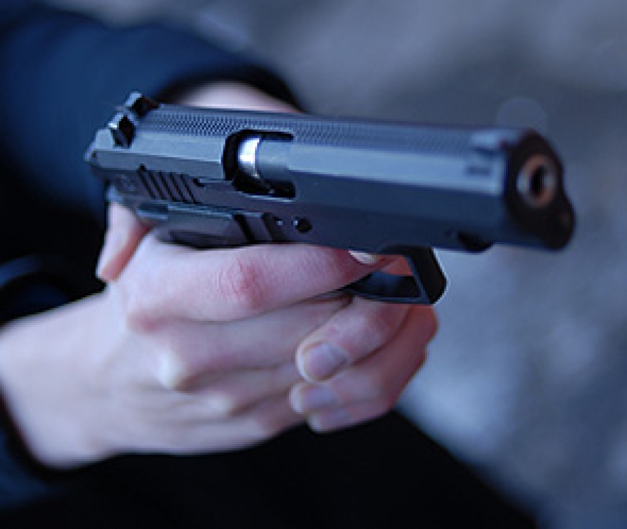 В Ростовской области мужчина застрелил двух человек и покончил с собой