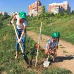 Субботник Сбербанка на Карасунских озерах в Краснодаре //Фото предоставлено пресс-службой Сбербанка