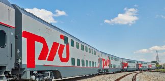 РЖД запустит дополнительные поезда из Ростова в Адлер и Кисловодск Двухэтажные пассажирские вагоны // фото с сайта tverigrad.ru