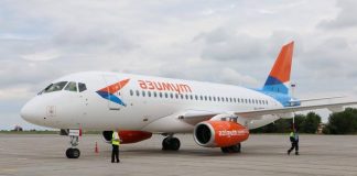 Авиакомпания Азимут начала полеты из Краснодара в Омск Авиалайнер Сухой Суперджет 100 авиакомпании "Азимут" //фото пресс-службы аэропорта Ростова-на-Дону