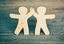 Фонд «Навстречу переменам» подвел итоги конкурса социальных проектов Логотип конкурса "Навстречу переменам" //фото: пресс-служба компании Tele2