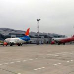 Первые самолеты в аэропорту Платов //Фото: Игорь Негодаев