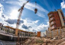 Власти объяснили запрет строительства девятиэтажки в историческом центре Ростова Заброшенная стройка //Фото с сайта: u-f.ru