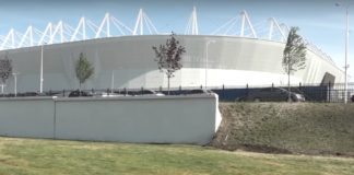 На восстановление испорченного из-за автомобилистов газона у «Ростов-Арены» потребуется 750 тысяч рублей Стадион Ростов-Арена //Фото Городской репортер