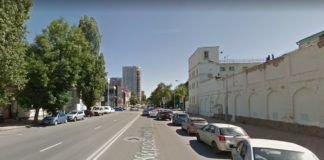 В Ростове запретили остановку транспорта на Кировском проспекте Центральная тюрьма на пр. Кировском в Ростове //скриншот сервиса Google Maps
