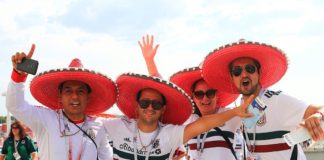 Ростов за время ЧМ-2018 посетили около 200 тысяч туристов Мексканские болельщики на площади перед стадионом "Ростов-Арена" //Фото: Денис Демков