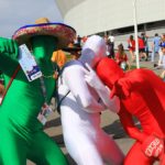 Мексканские болельщики на площади перед стадионом "Ростов-Арена" //Фото: Денис Демков