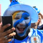 Болельщики сборных Уругвая и Саудовской Аравии на площади перед стадионом «Ростов-Арена» //Фото: Денис Демков