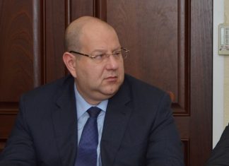 Президент ФК «Ростов» Арташес Арутюнянц ушел в отставку Арташес Арутюнянц //Фото с сайта fc-rostov.ru