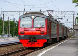 На левом берегу Ростова может появиться новая ж/д ветка Электропоезд ЭД9М //Фото Railgallery / Копылов Н.О.