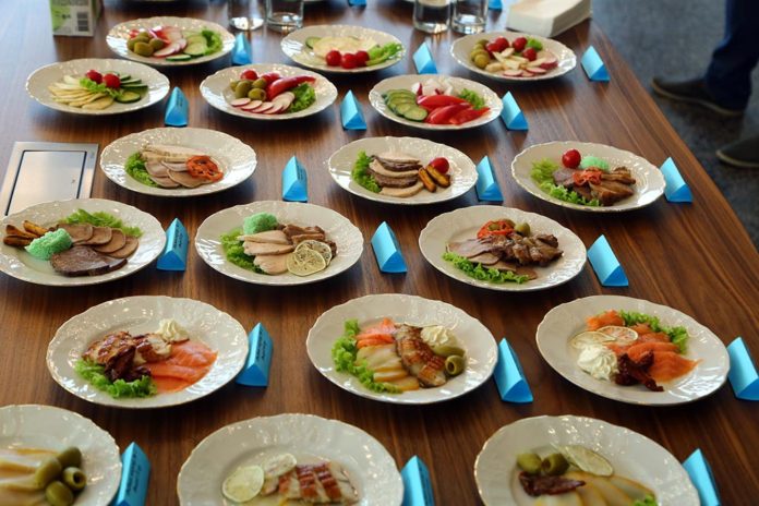 Холодные закуски бизнес-класса из меню бортового питания аэропорта «Платов» //Фото: пресс-служба аэропорта «Платов»