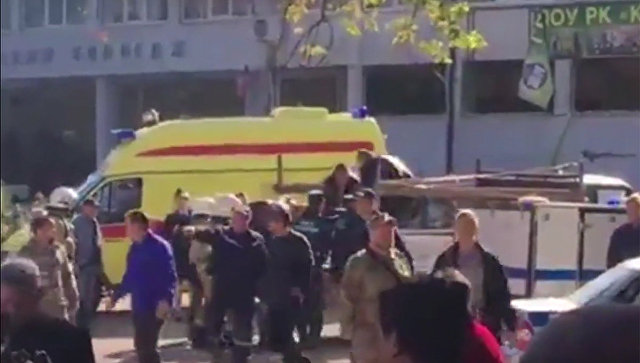 Керченский политехнический колледж, в котором произошел взрыв //Стоп-кадр видео очевидца