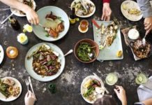 После отравления в Ростове Генкпрокуратуру попросили начать проверку еда //Фото: Twitter