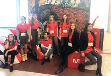 Лучи лучизма: в Третьяковке выставили работы восьми юных художников из Ростовской области Восемь победителей конкурса «Авангардист Поколения М» из Ростова-на-Дону выставили свои работы в государственной Третьяковской галерее в Москве //Фото: Олег Китаев, «Городской репортер»