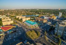 В Ростове проведут публичные слушания по проекту надземного пешеходного перехода на Космонавтов Площадь Космонавтов в Ростове-на-Дону // Фото: прилагалось к инициативе Николая Лебедева