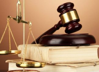 Предъявлено официальное обвинение убийце Максима Сычева Суд //Фото Депозитфотос