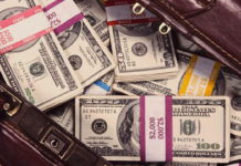 Руководителей заводов в Ростове обвинили в хищении миллиарда рублей Деньги //Фото: сайт Моя Планета