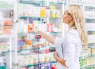 В России разрабатывают закон о компенсациях за лекарства для малоимущих пенсионеров Аптека //Фото: сайт Фармвестник