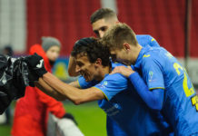 Полузащитник Роман Еременко продолжит играть за ФК «Ростов» еще в течение четырех лет