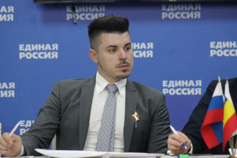 В Ростове депутата Сергей Смирнова обвиняют в неуплате 24 млн рублей налогов