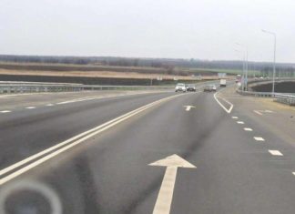 В Ростовской области депутаты хотят поднять ставку транспортного налога Дорога в аэропорт Платов //Фото Langeo.org