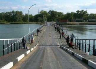 Строительство моста на Зеленый остров в Ростове планируют завершить к 1 июля Понтонный мост на Зеленый остров в Ростове-на-Дону //Фото с сайта worldroads.ru