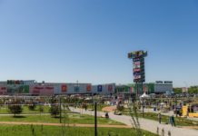 Из-за отсутствия автобусов сотни ростовчан не могли уехать из «Меги» В Меге откроют парк //фото: vk.com/@alexeyfonritter-mega-park