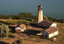 Владелец маяка в Мержаново нарушил законодательство