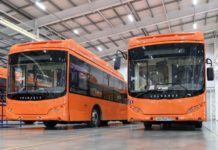 В Ростове проходит голосование за новый автобусный маршрут до Гребного канала Автобусы марки Волгабус //фото: "Ростов-Транспорт"