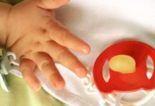 Ростовский ЗАГС назвал самые редкие имена с начала 2026 года ребенок//Фото: ИА REGNUM