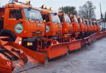 Коммунальные службы Ростова приведены в режим готовности в связи с ухудшением погоды Снегоуборочные машины //Фото: пресс-служба правительства Ростовской области