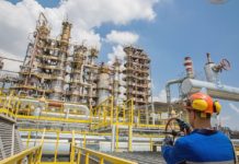 По итогам 2019 года совокупные налоговые отчисления Афипского НПЗ составят порядка 2,4 млрд рублей Афипский НПЗ //Фото с сайта freemedia.io
