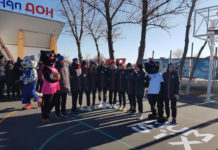 В Ростове на территории Гребного канала появились две баскетбольные площадки